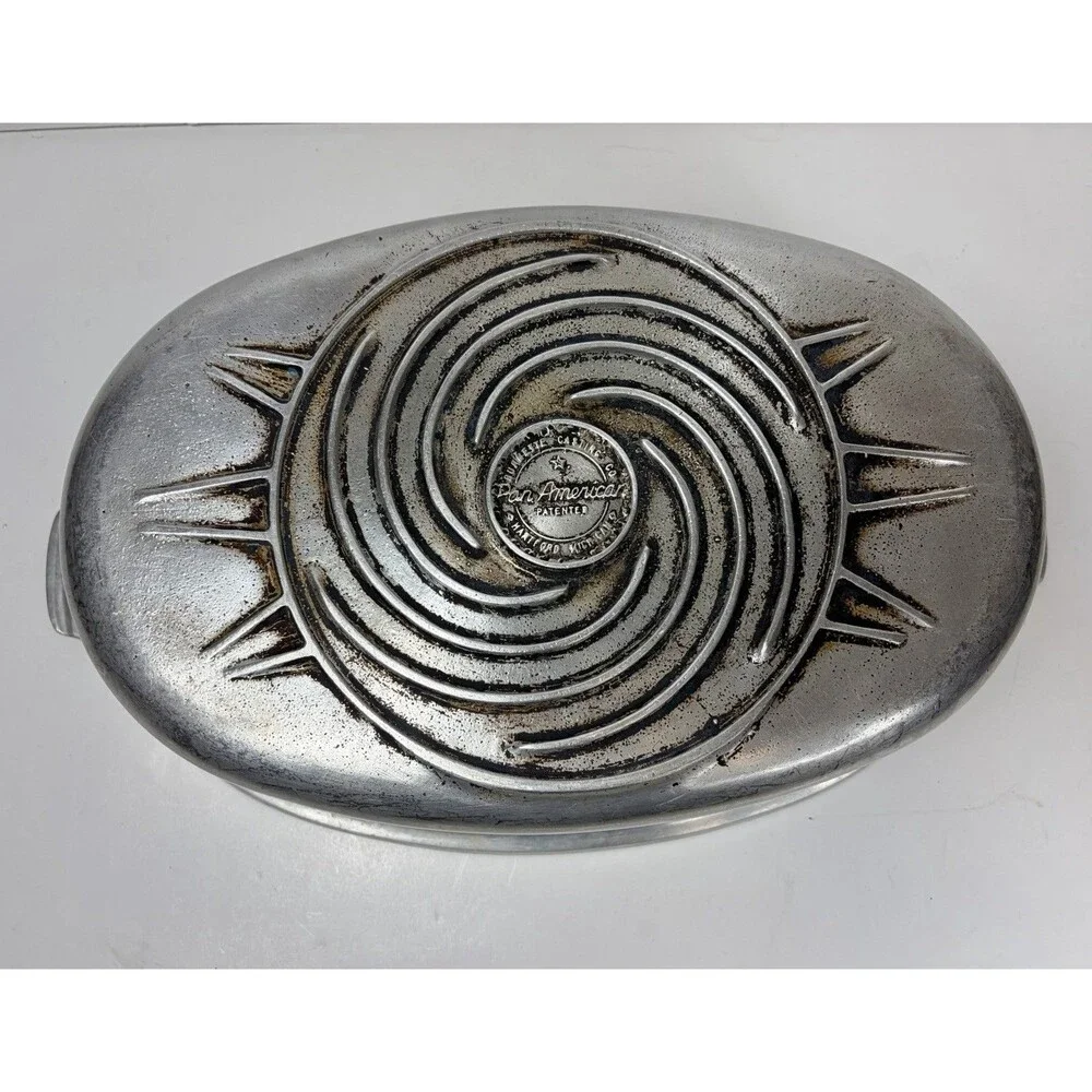 Vintage Pan American Heavy Cast Aluminum Oval Roasting Pan Rack Inside 17” USA